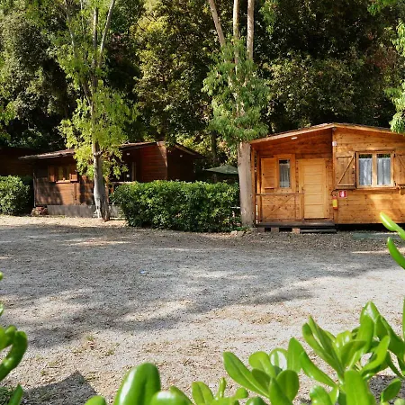 Locazione Turistica .3 Ferienhaus